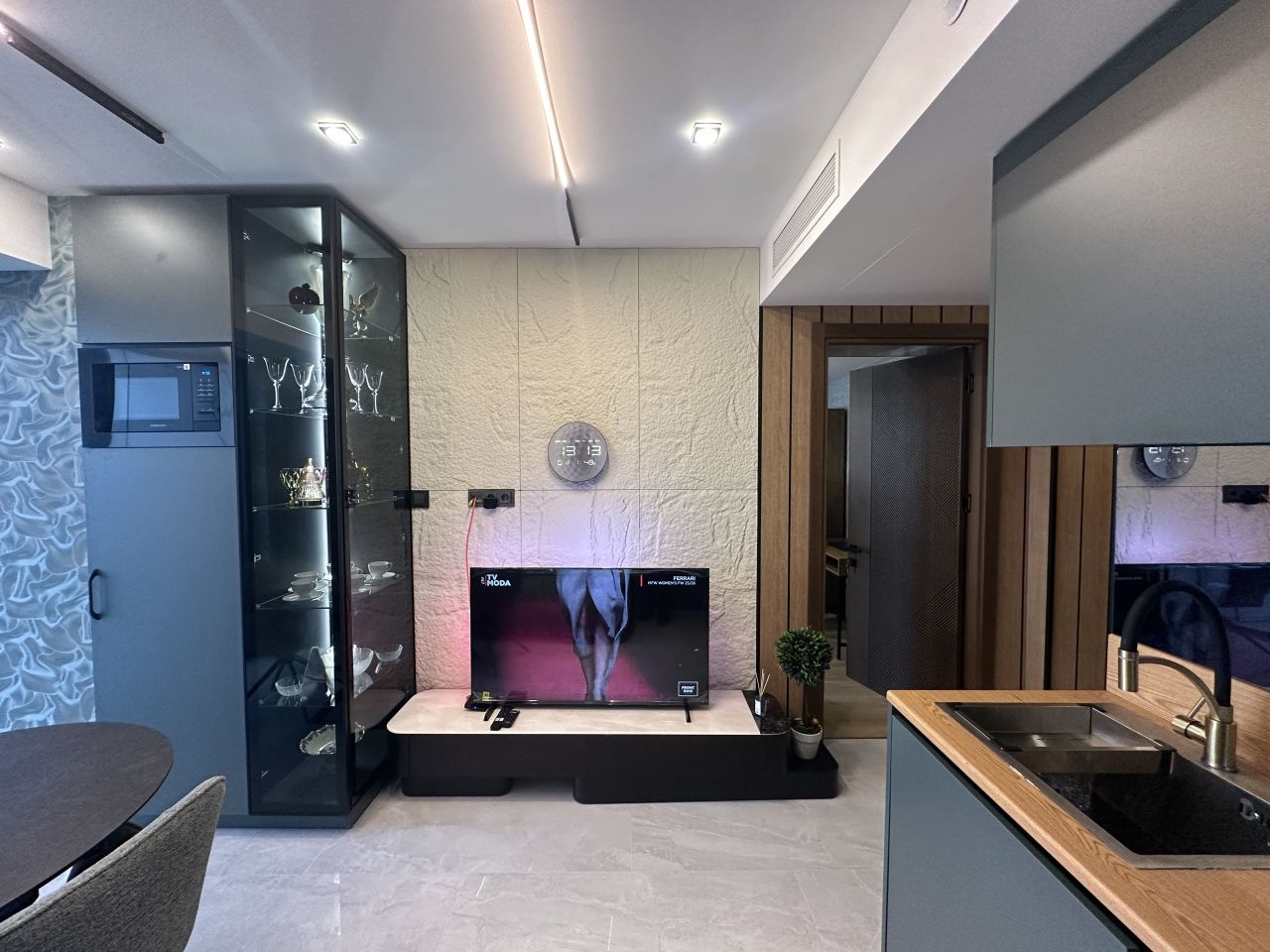 Apartment in Batumi, Georgia, 48 m² - picture 6