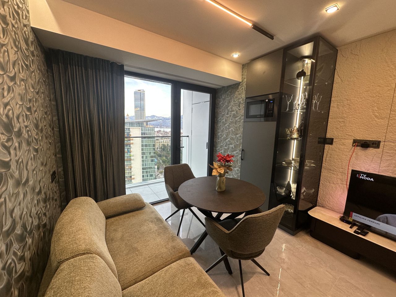 Apartment in Batumi, Georgia, 48 m² - picture 7