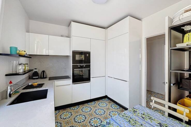 Flat in Cannes, France, 88 m² - picture 4