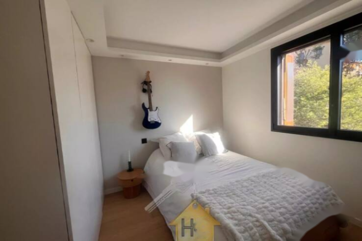 Flat in Cannes, France, 82 m² - picture 4