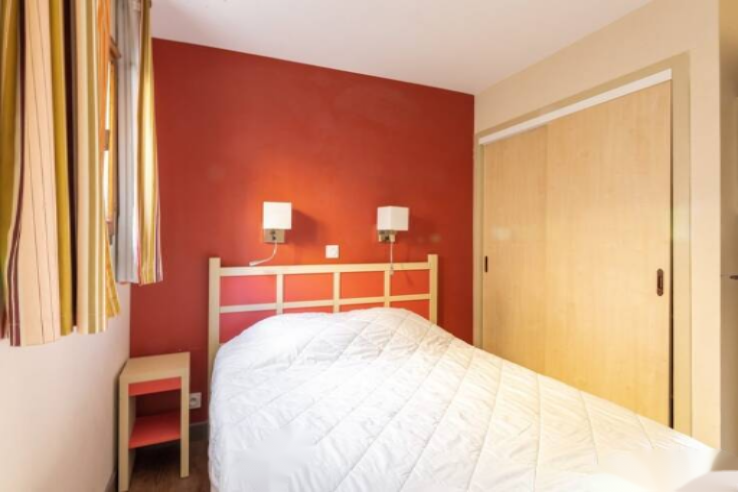 Flat in Cannes, France, 27 m² - picture 4