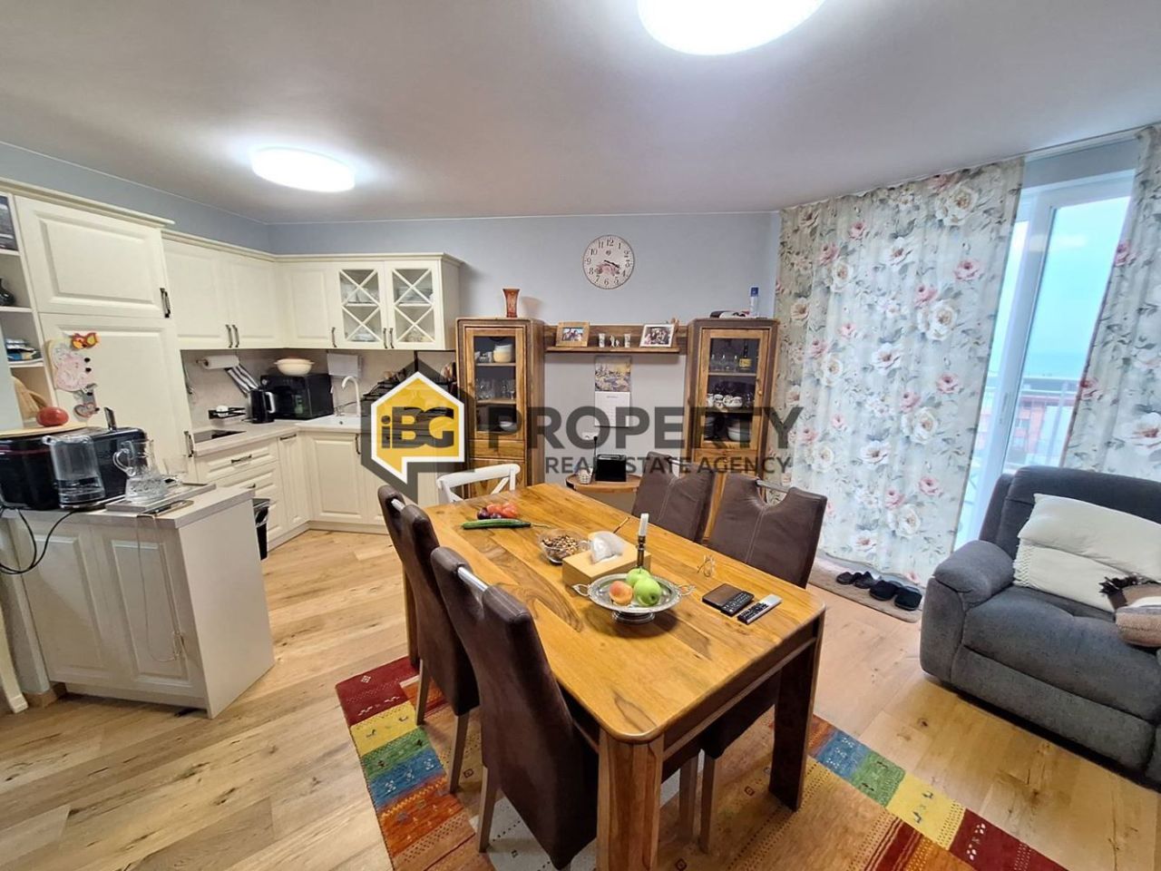 Flat in Byala, Bulgaria, 97 m² - picture 2