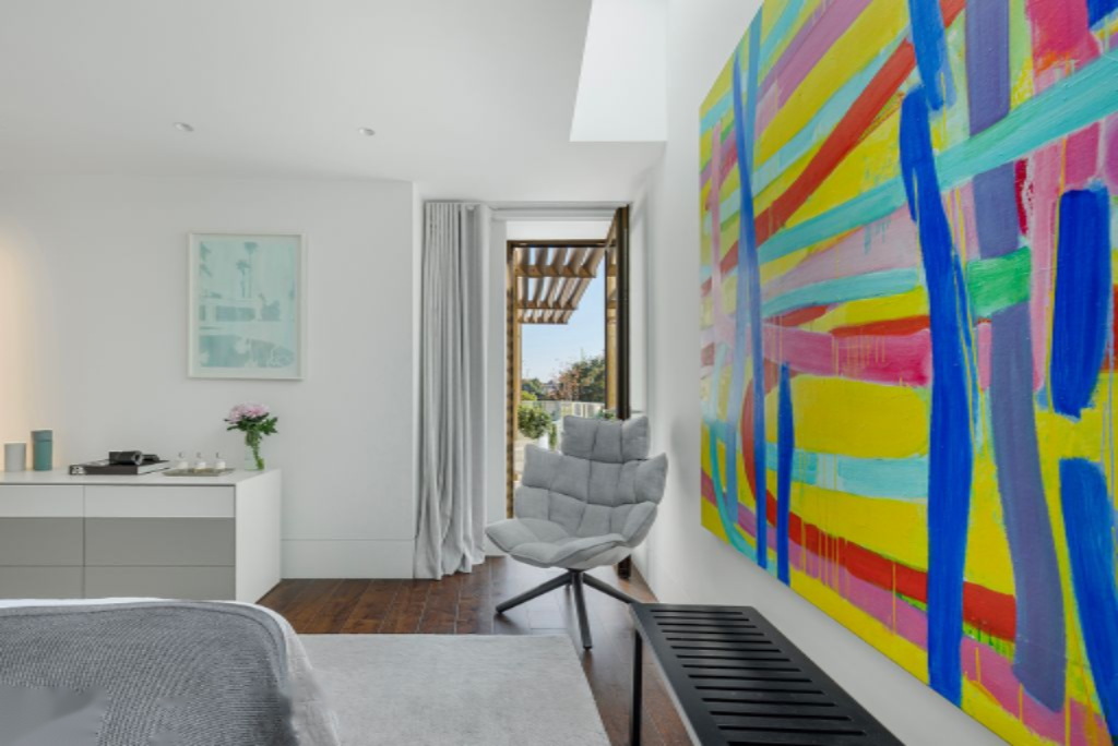 Flat in London, United Kingdom, 139 m² - picture 16