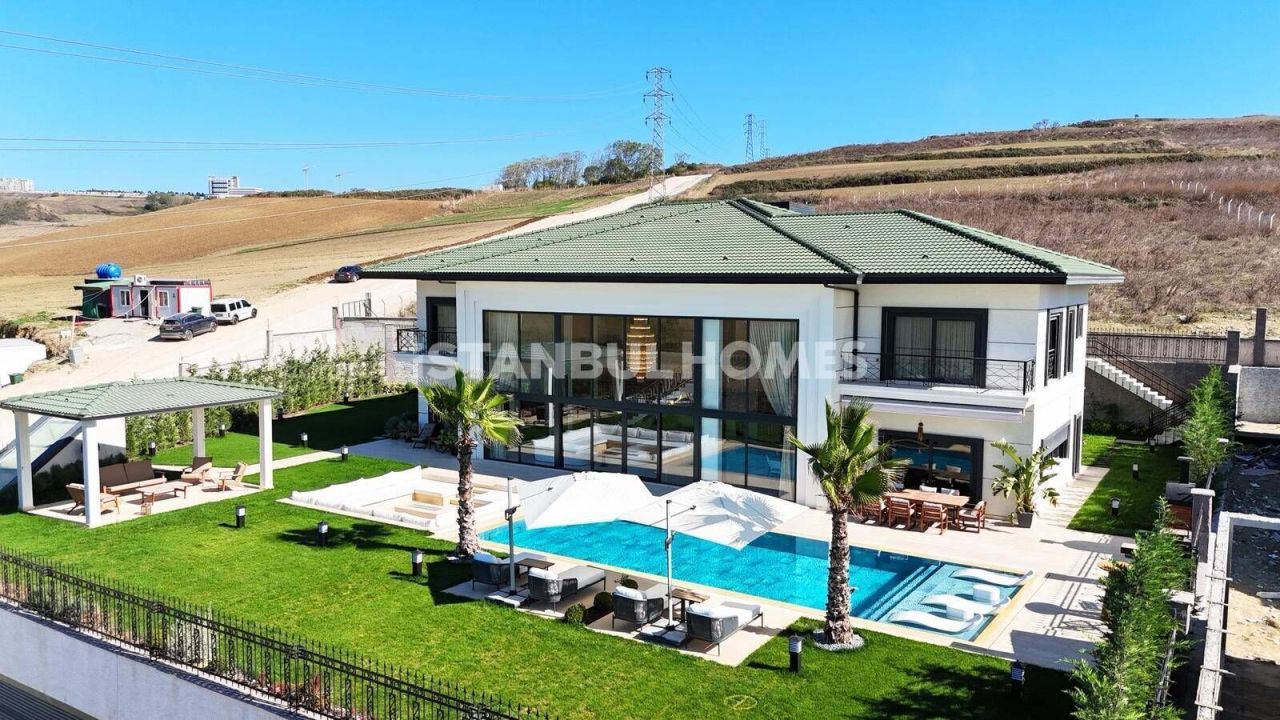 Villa in Istanbul, Türkei, 930 m² - Foto 1