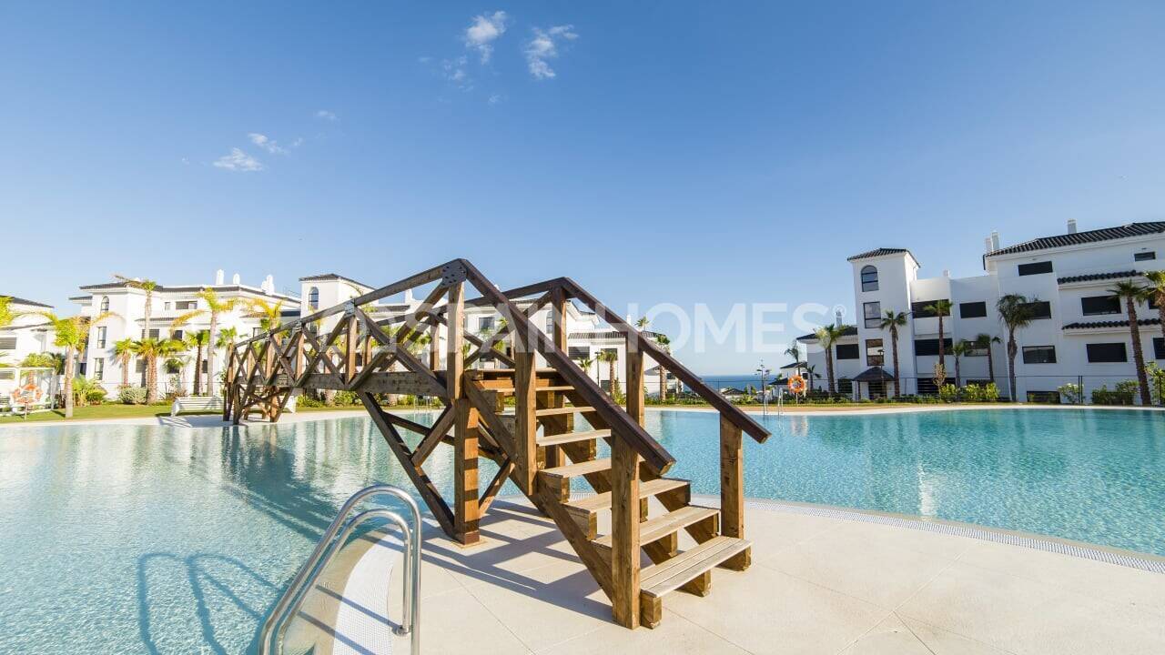 Apartment in Estepona, Spain, 198 m² - picture 12