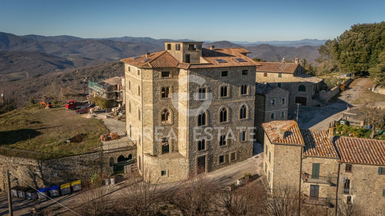 Casa a Umbertide, Italia, 1 716 m² - foto 5