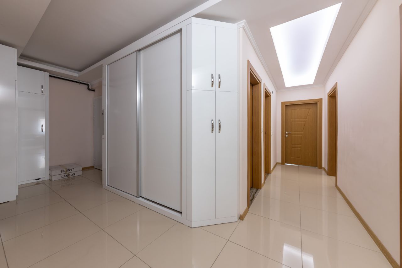 Piso en Antalya, Turquia, 200 m² - imagen 14