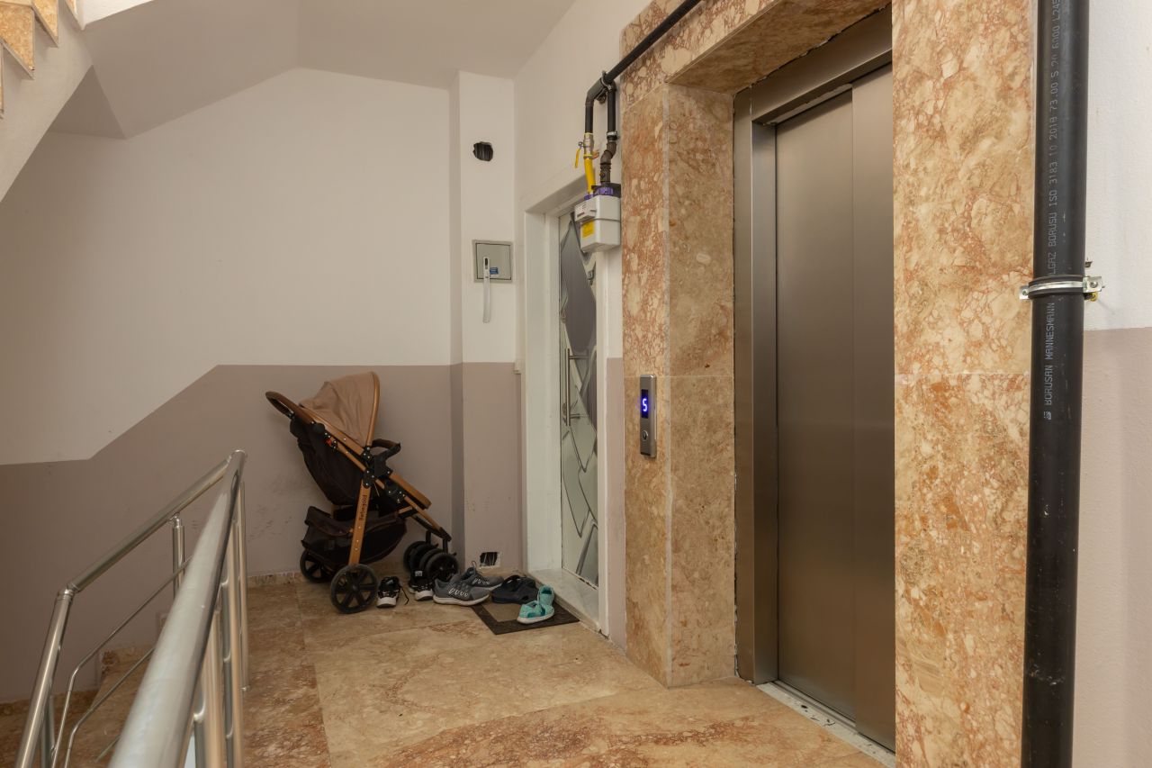 Piso en Antalya, Turquia, 200 m² - imagen 3