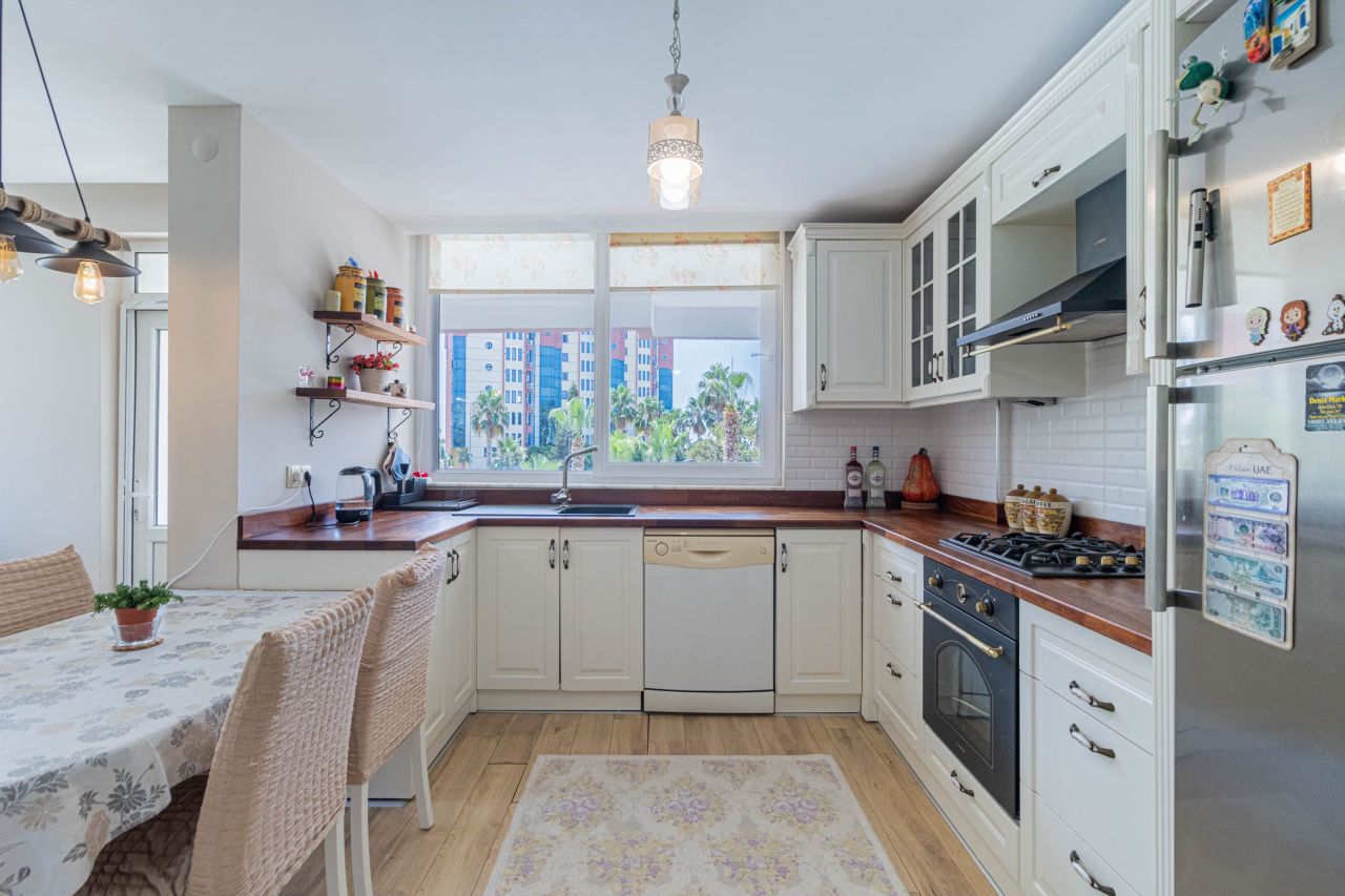 Wohnung in Antalya, Türkei, 200 m² - Foto 13