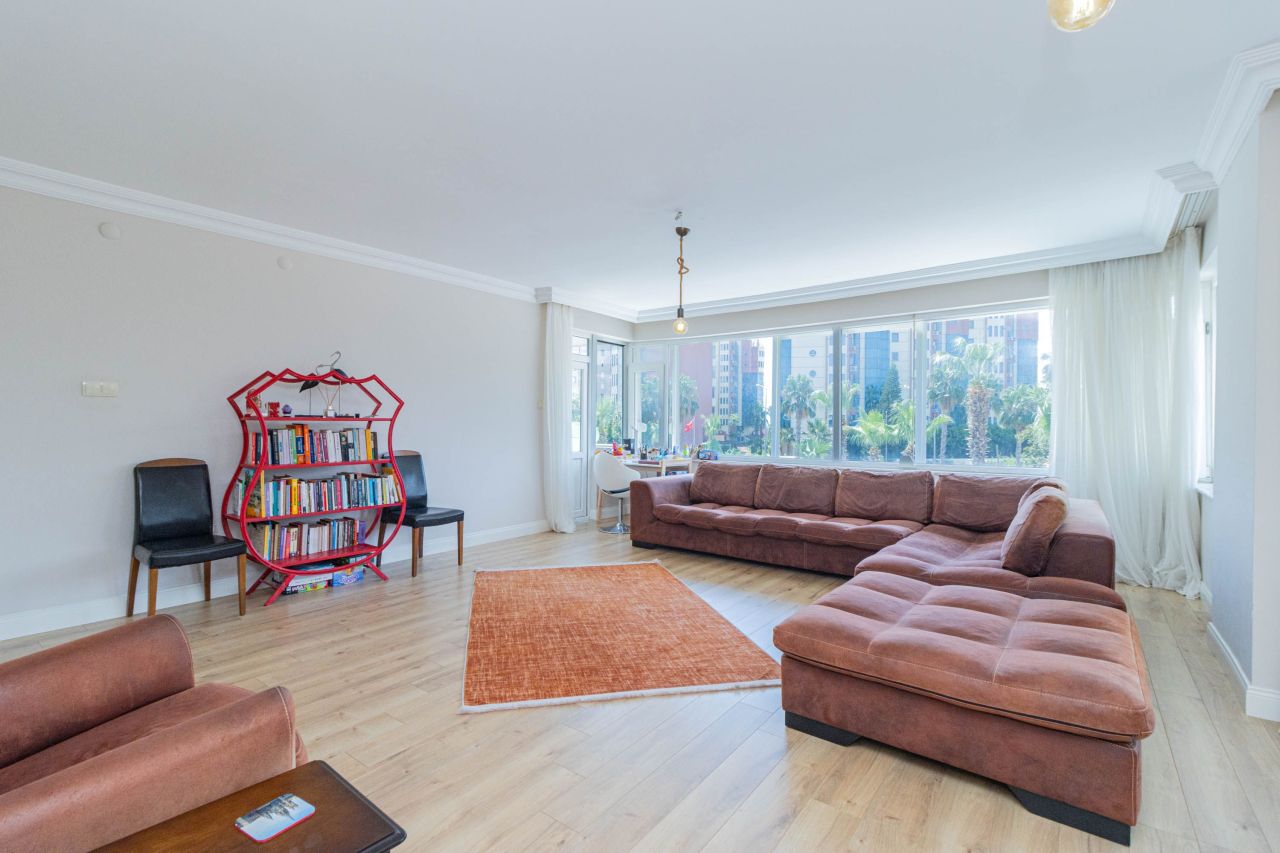 Wohnung in Antalya, Türkei, 200 m² - Foto 2