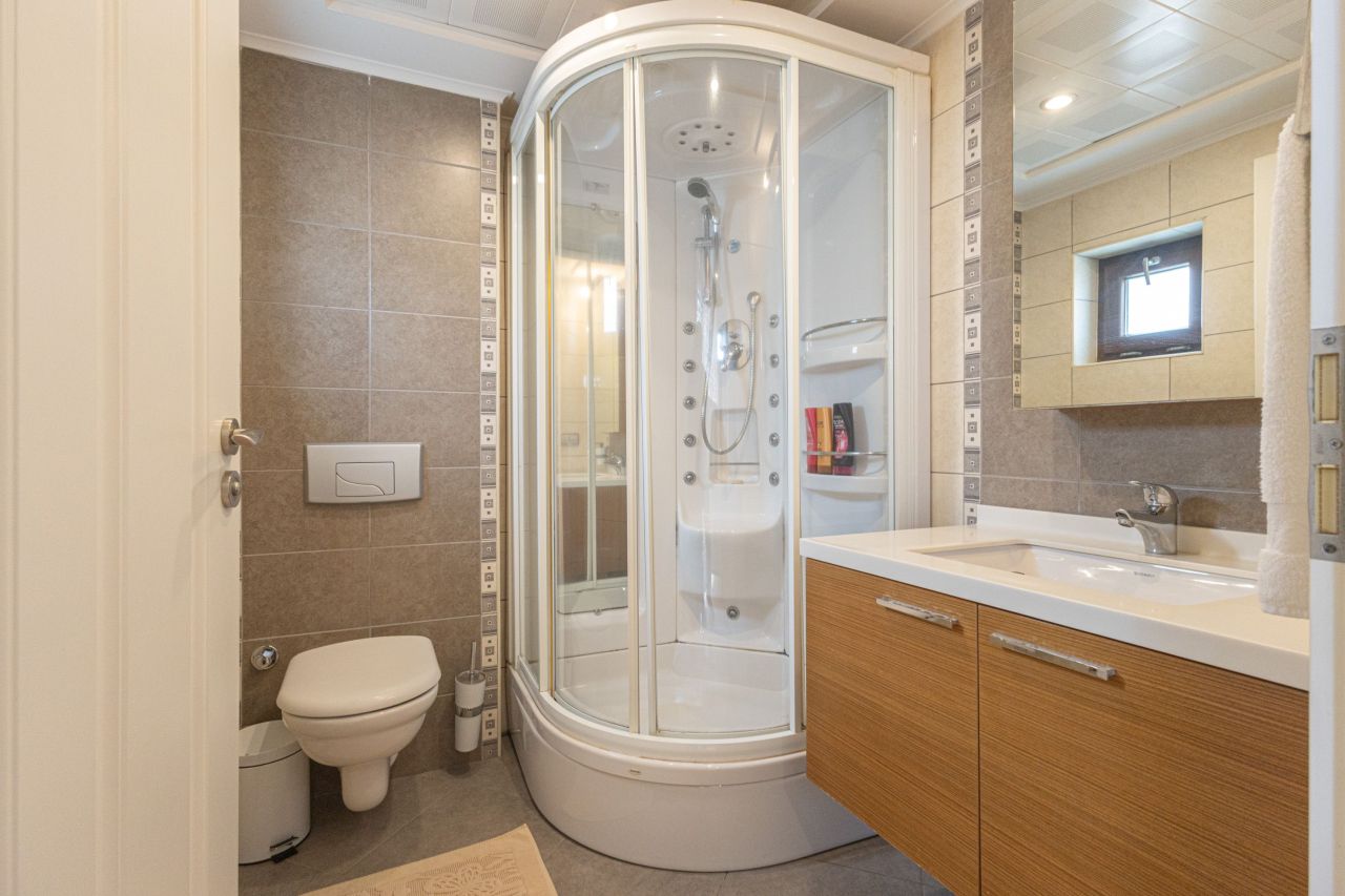 Flat in Antalya, Turkey, 140 m² - picture 13