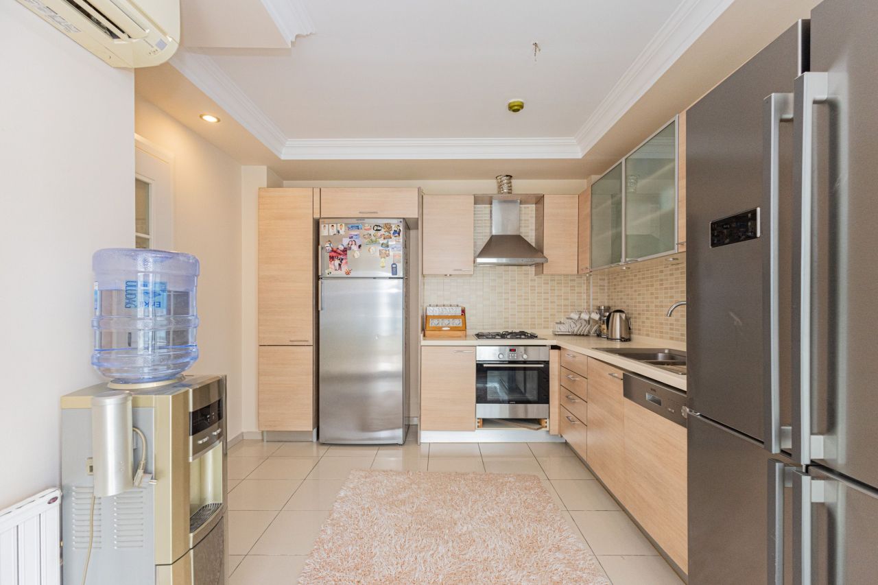 Flat in Antalya, Turkey, 140 m² - picture 9