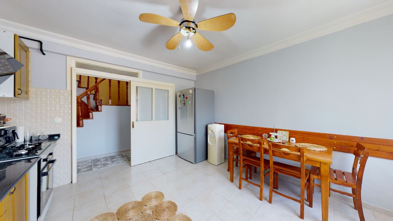 Flat in Antalya, Turkey, 280 m² - picture 12