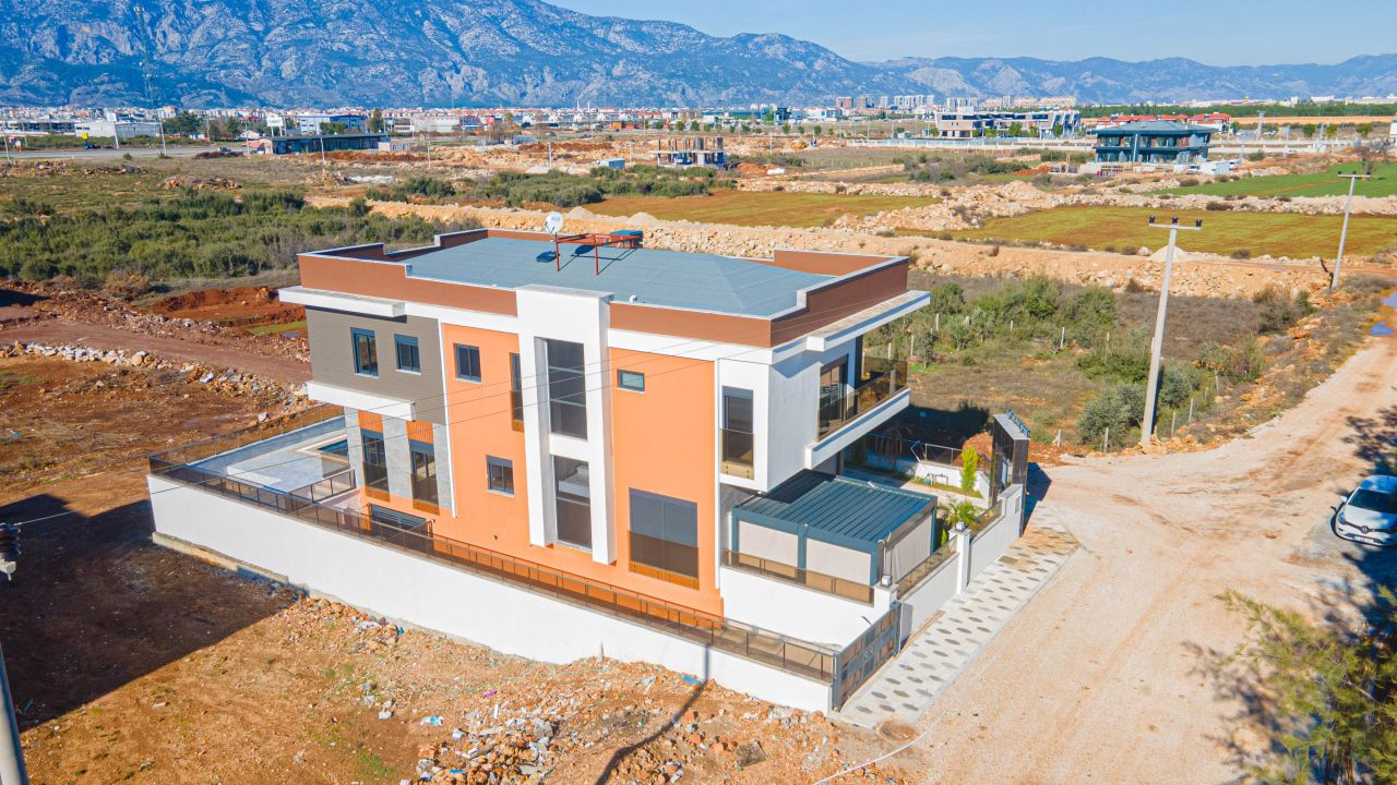 Villa in Antalya, Türkei, 600 m² - Foto 2