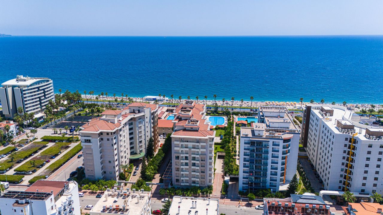 Flat in Antalya, Turkey, 140 m² - picture 3