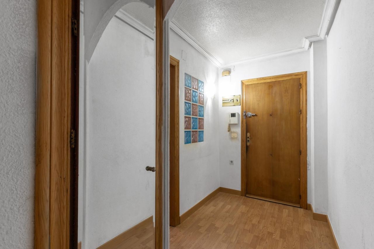 Wohnung in Torrevieja, Spanien, 95 m² - Foto 2