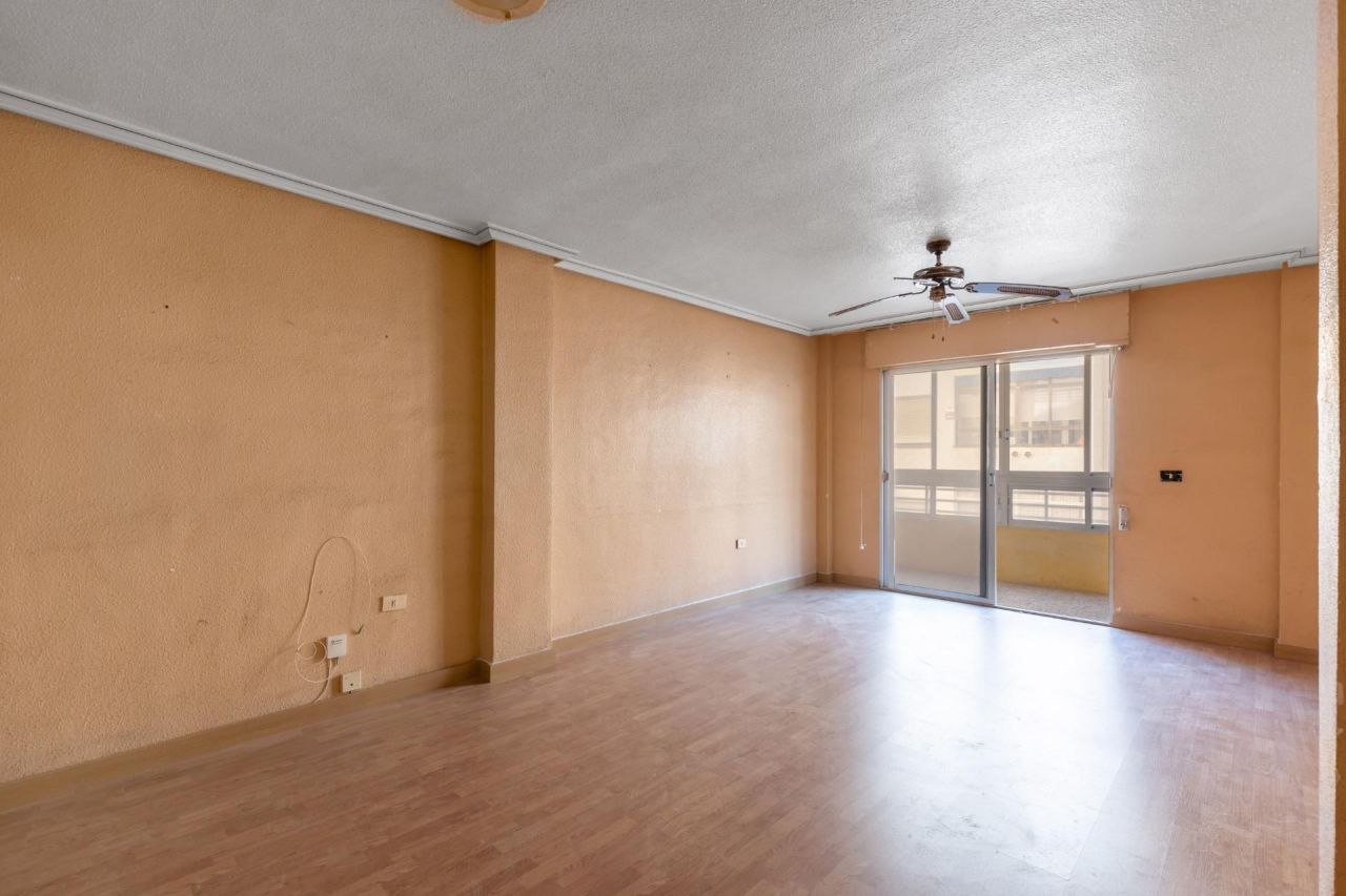 Wohnung in Torrevieja, Spanien, 95 m² - Foto 4