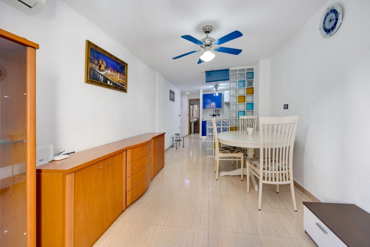 Wohnung in Torrevieja, Spanien, 63 m² - Foto 3