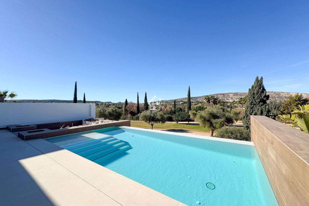 Villa in Algorfa, Spanien, 345 m² - Foto 1