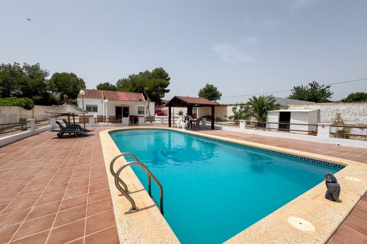 Chalet à Pilar de la Horadada, Espagne, 110 m² - image 1