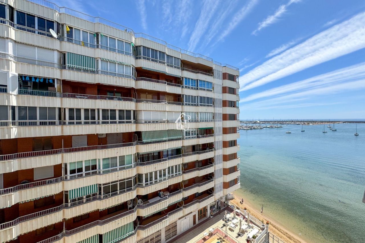 Appartamenti a Torrevieja, Spagna, 70 m² - foto 1