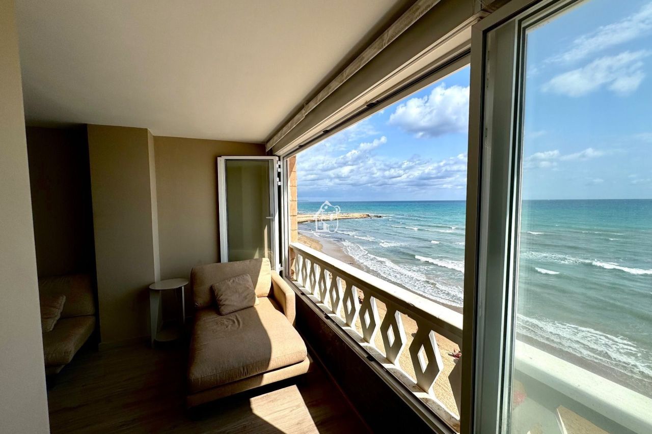 Flat in Torrevieja, Spain, 90 m² - picture 2