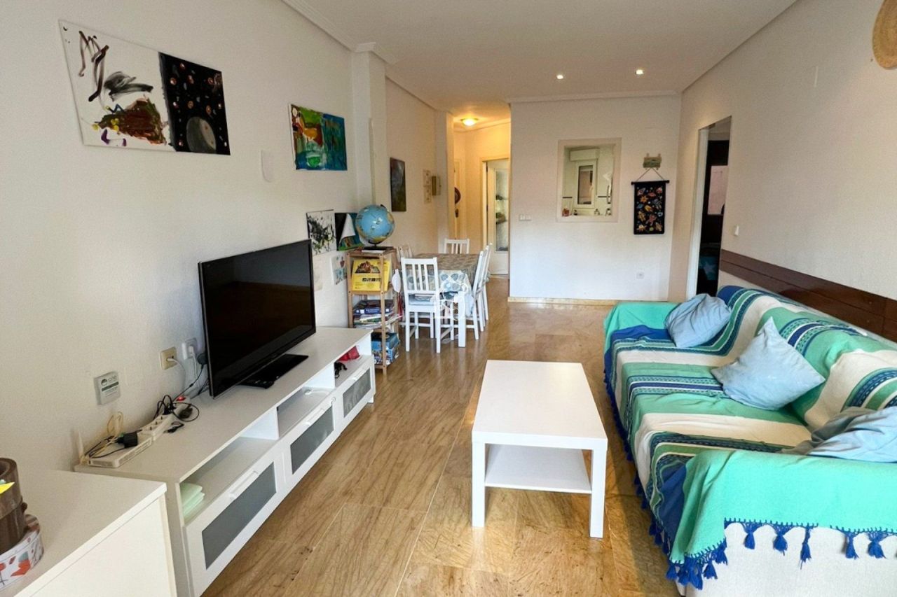 Apartment in Dehesa de Campoamor, Spain, 120 m² - picture 2