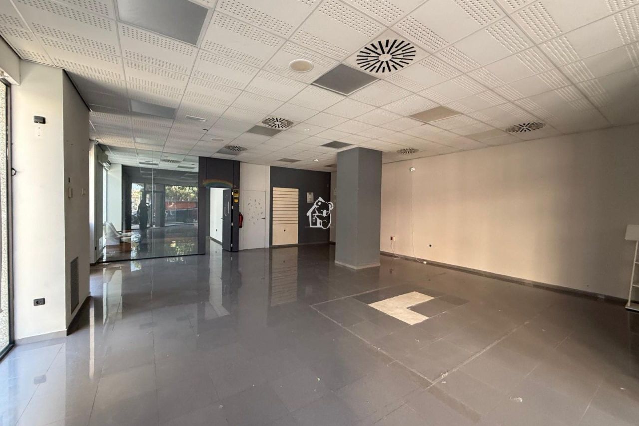 Oficina en Pilar de la Horadada, España, 140 m² - imagen 2