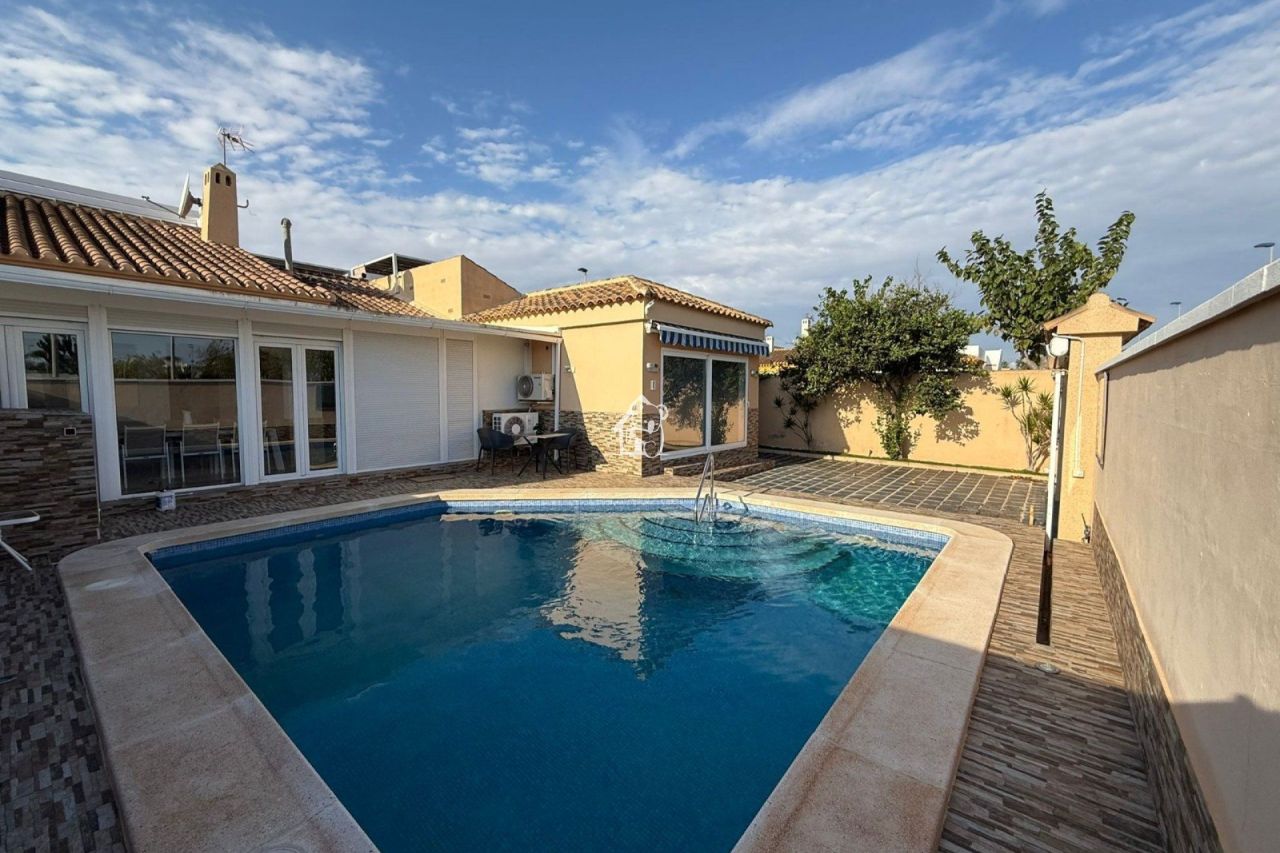 Haus in Torre de la Horadada, Spanien, 120 m² - Foto 2