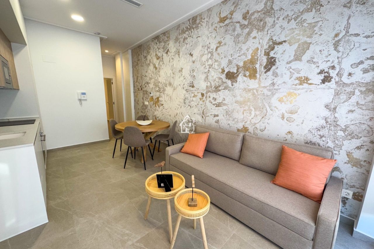 Apartment in La Mata, Spain, 55 m² - picture 2