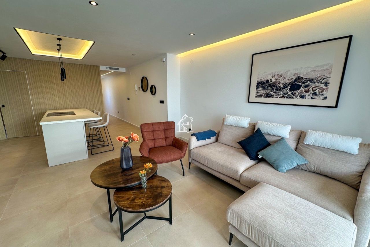 Apartamento en Torrevieja, España, 125 m² - imagen 3