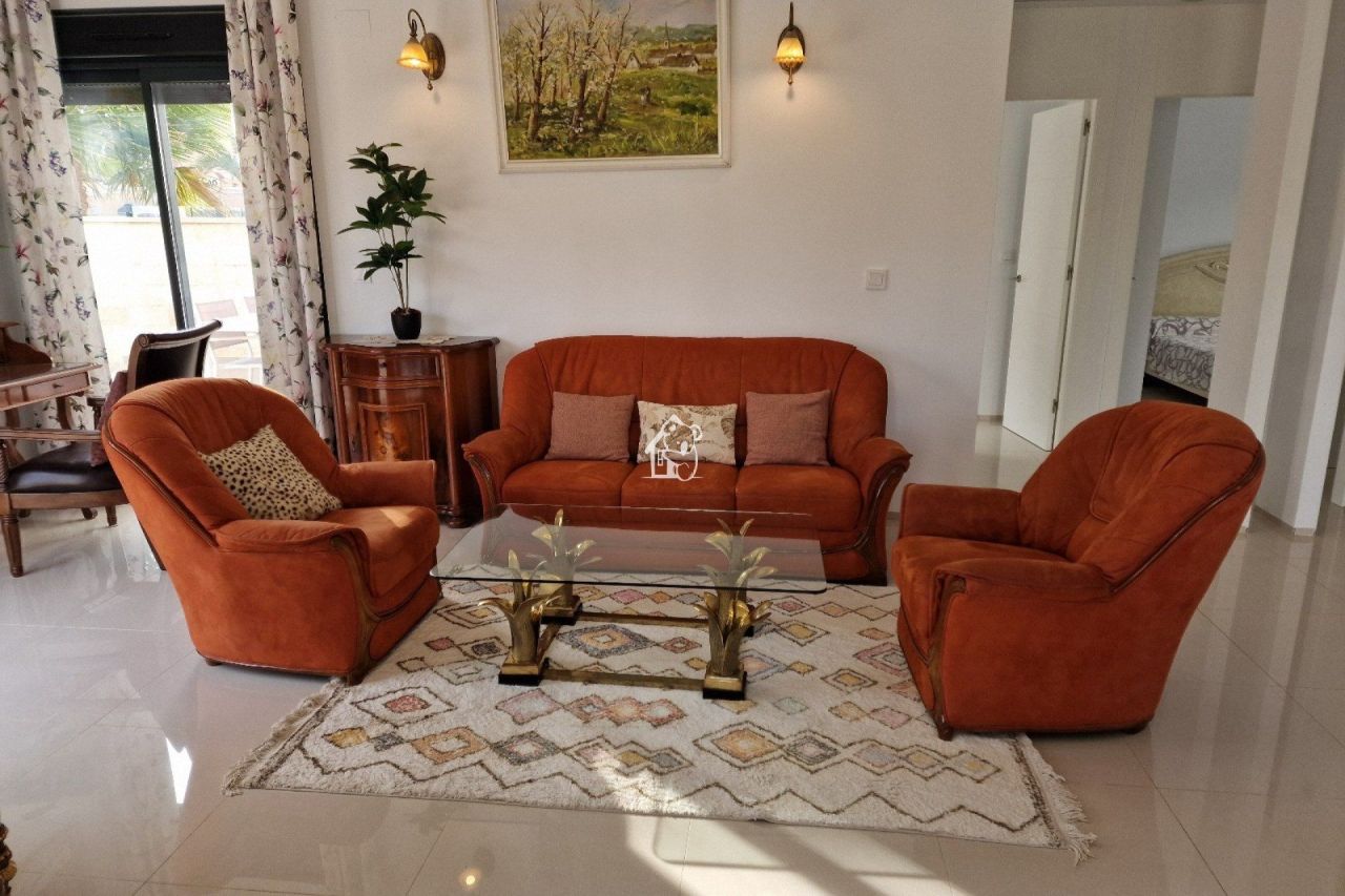 Apartment in Arenales del Sol, Spain, 85 m² - picture 3