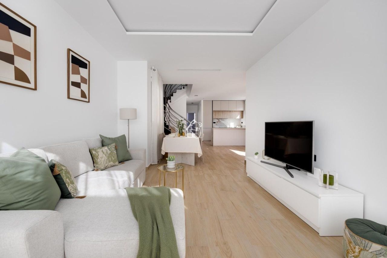 Villa in Torrevieja, Spain, 120 m² - picture 4