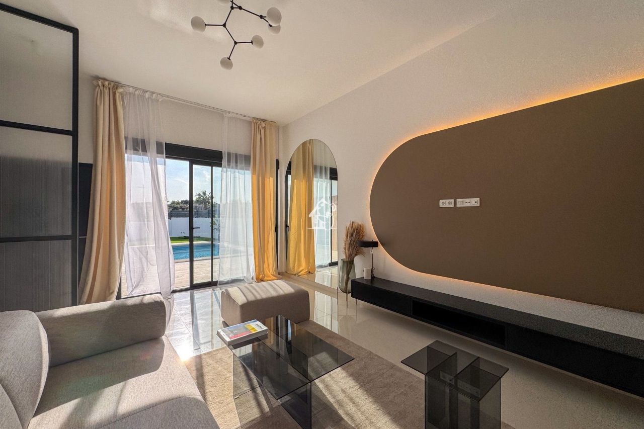 Villa in San Miguel de Salinas, Spain, 108 m² - picture 4