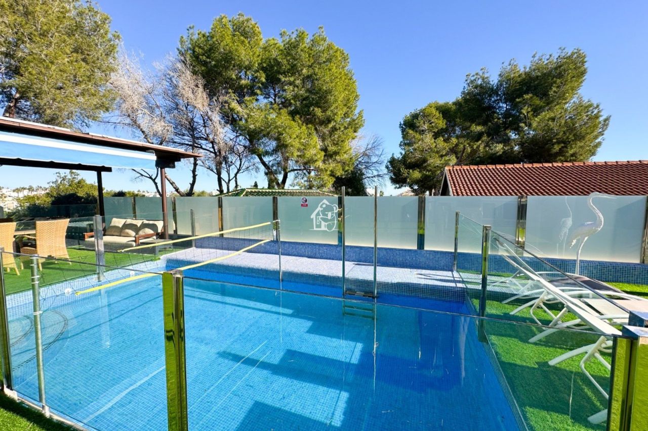 Casa a Orihuela Costa, Spagna, 170 m² - foto 5