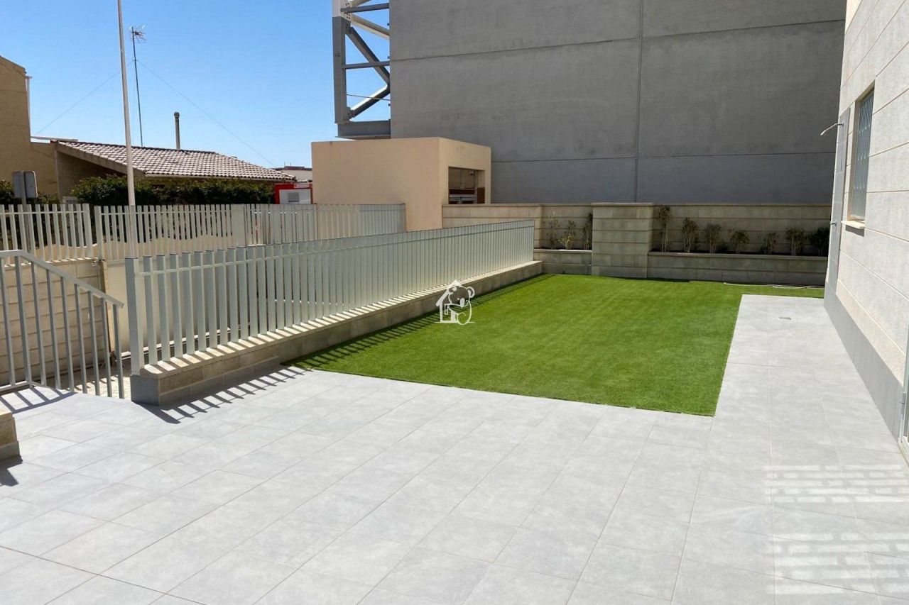 Mietshaus in La Mata, Spanien, 140 m² - Foto 5