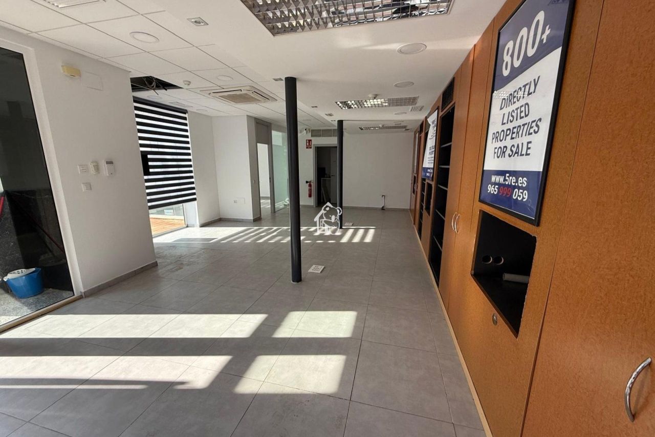 Office in Pilar de la Horadada, Spain, 70 m² - picture 5