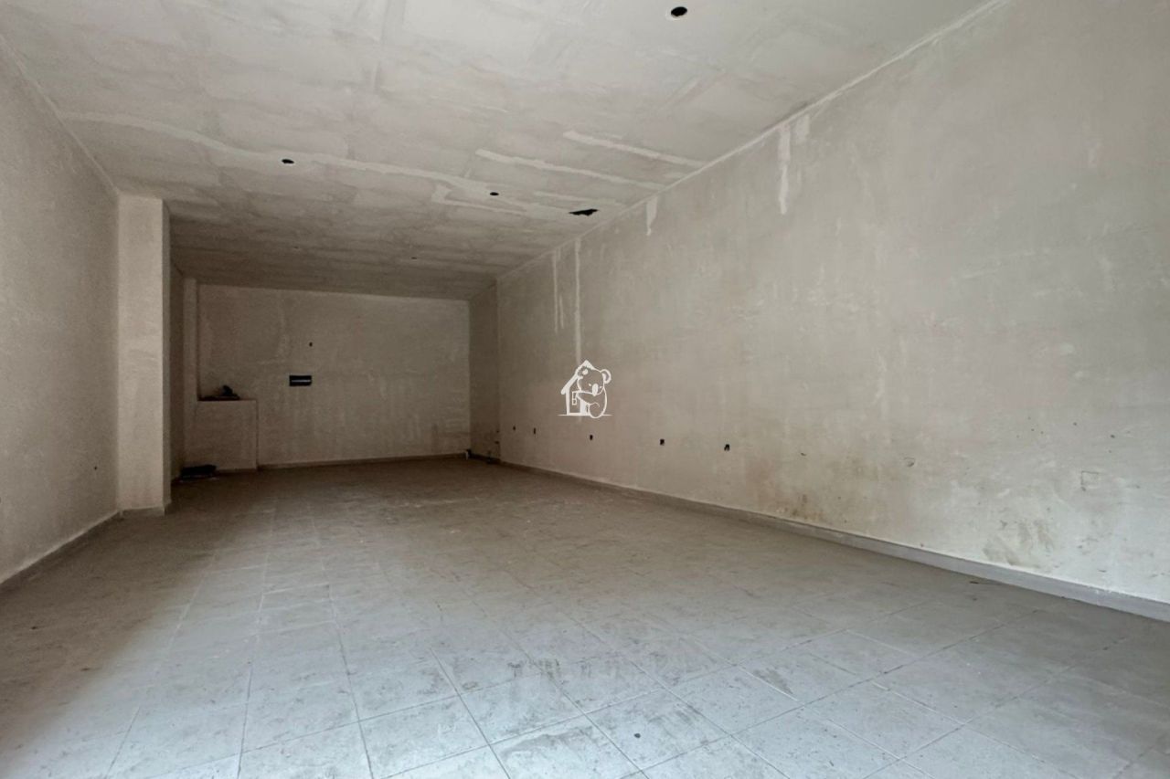 Shop in Torrevieja, Spain, 65 m² - picture 5