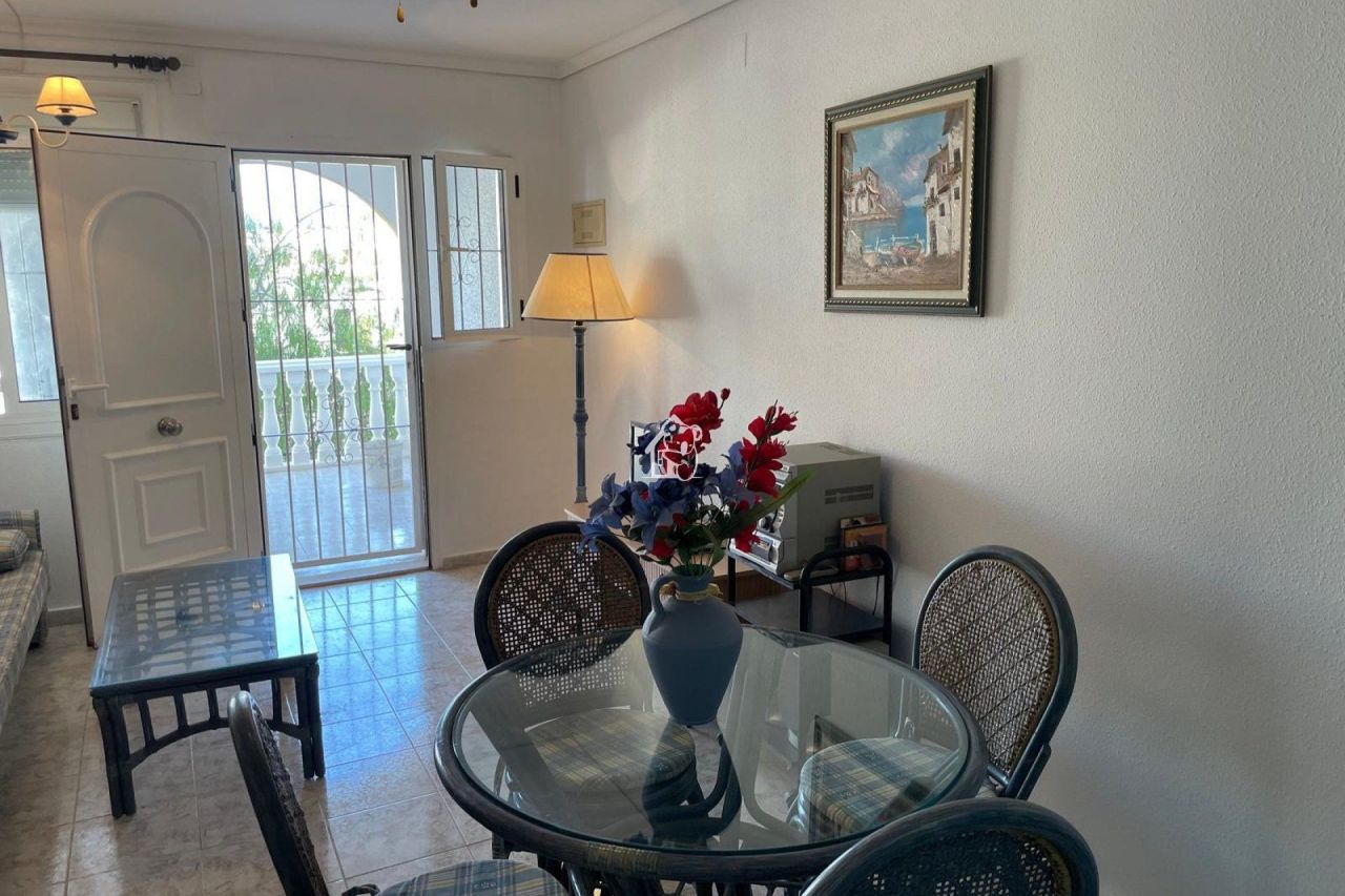 Casa en Guardamar del Segura, España, 66 m² - imagen 5