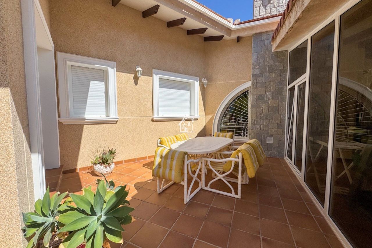 Villa à Orihuela Costa, Espagne, 400 m² - image 6