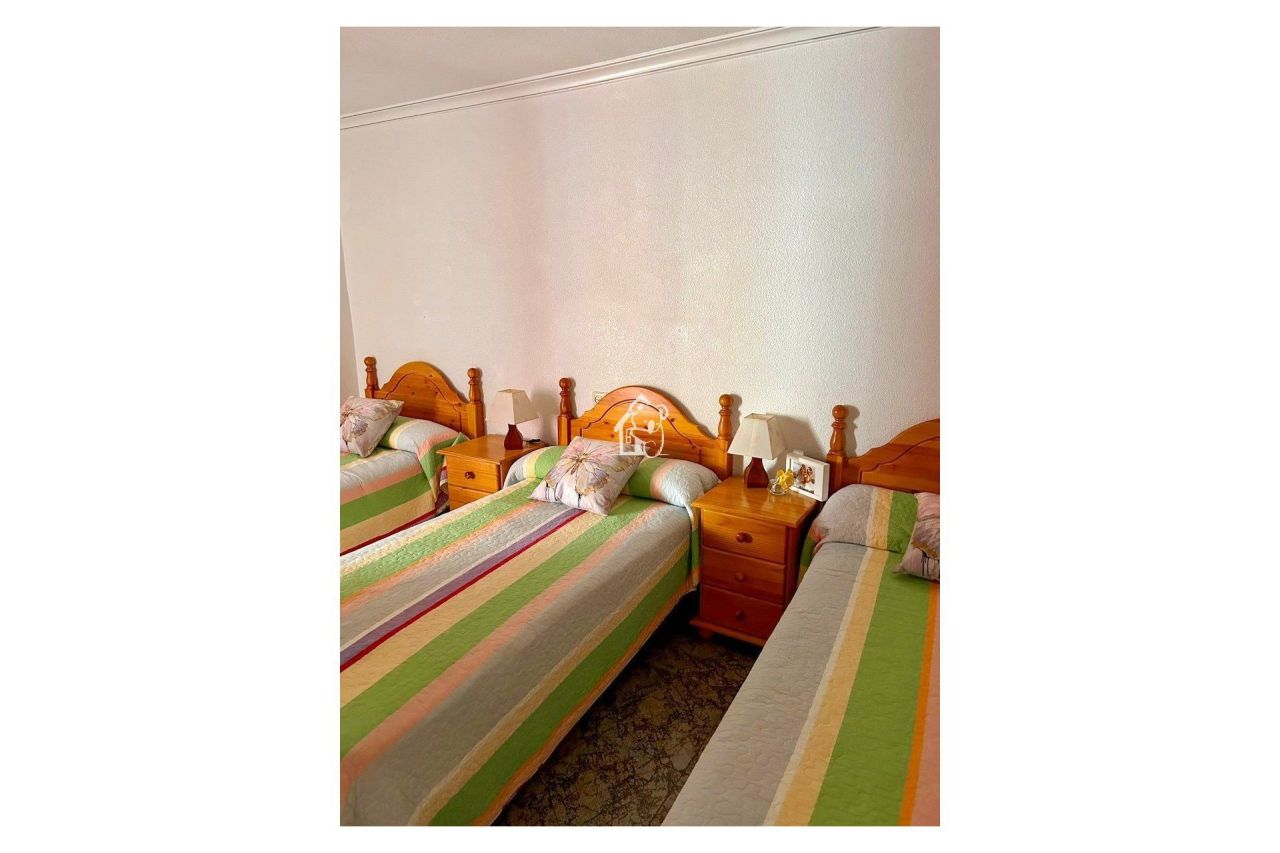 Apartment in Torrevieja, Spain, 120 m² - picture 7