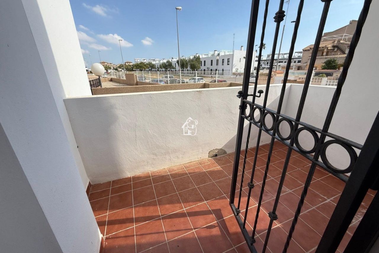 Apartment in Orihuela Costa, Spain, 60 m² - picture 7