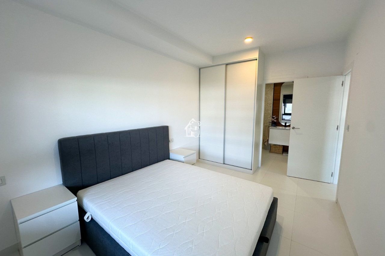 Apartment in San Miguel de Salinas, Spain, 94 m² - picture 8