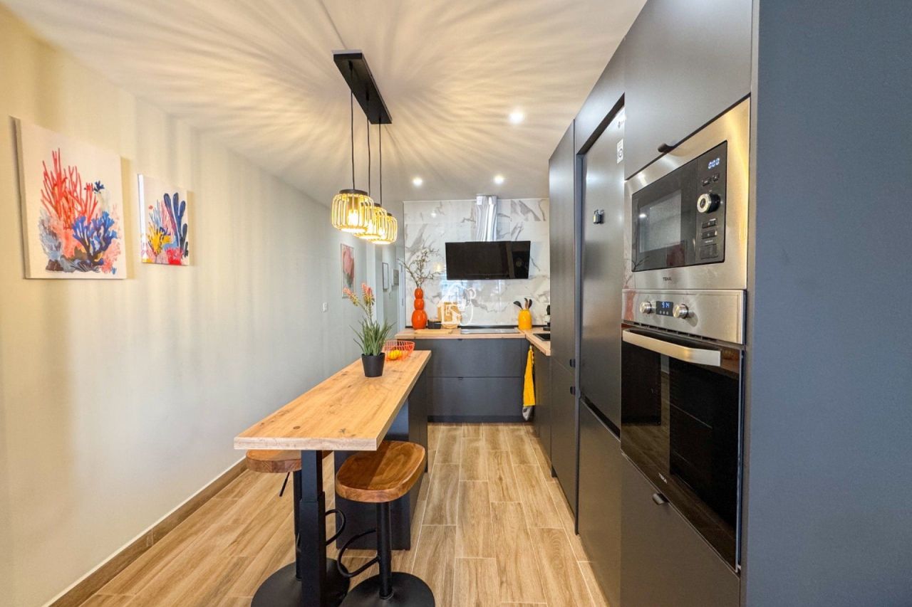 Apartment in Torrevieja, Spain, 65 m² - picture 8