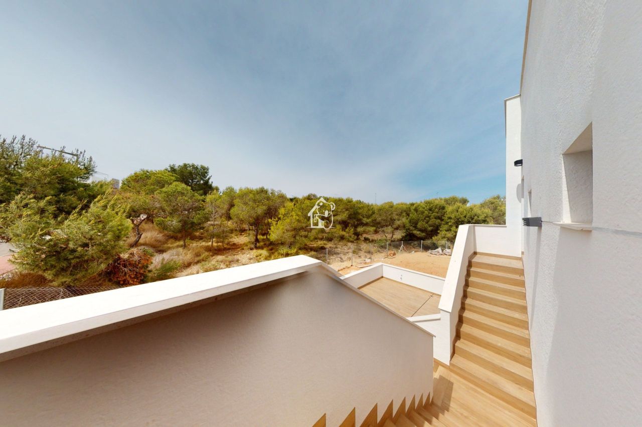 Apartamento en Torrevieja, España, 131 m² - imagen 8