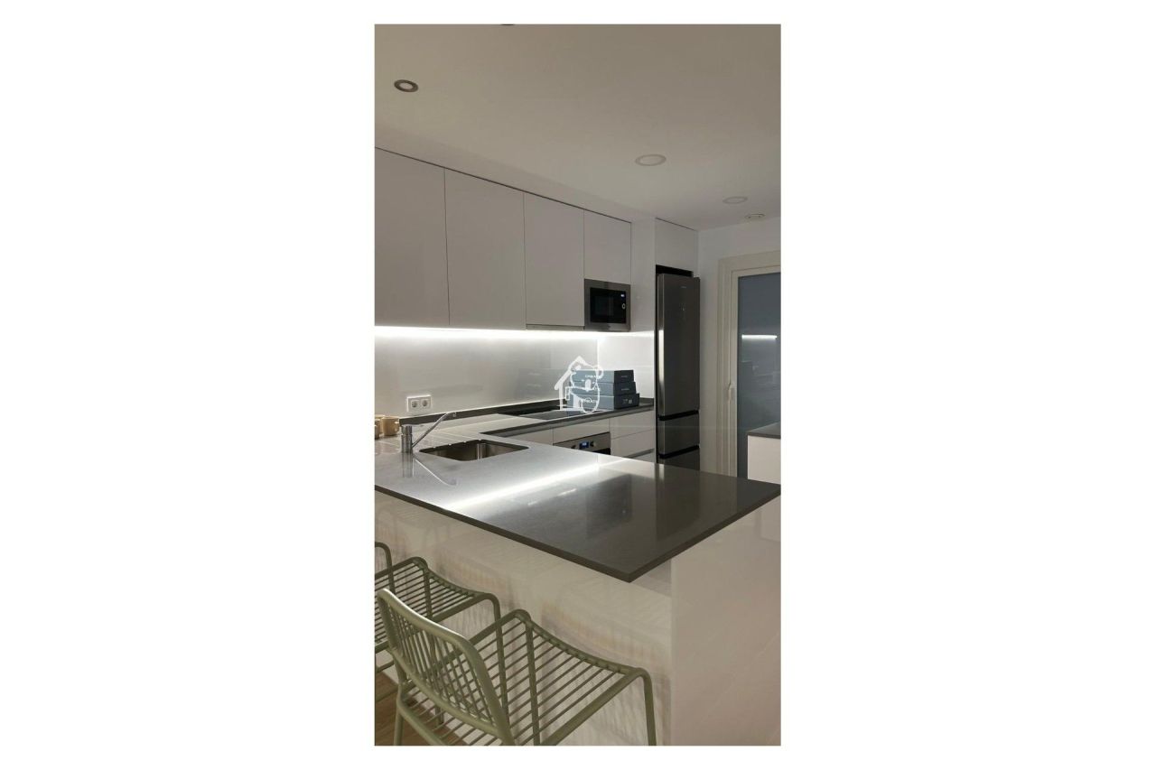 Apartment in Torrevieja, Spain, 80 m² - picture 9