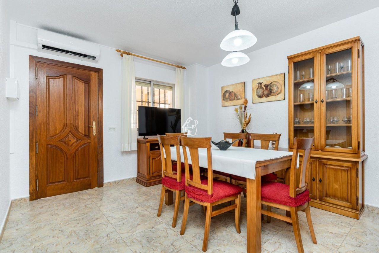 Haus in Torrevieja, Spanien, 70 m² - Foto 9