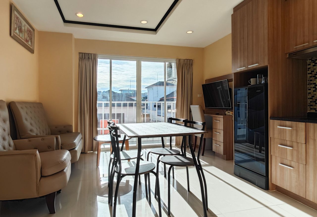 Apartment in Pattaya, Thailand, 50 m² - picture 1