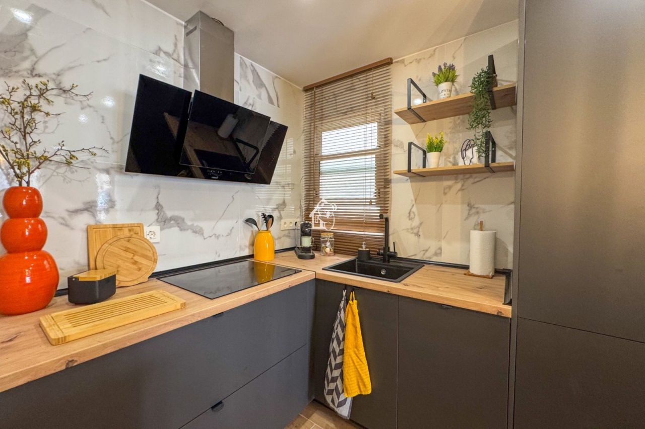 Apartment in Torrevieja, Spain, 65 m² - picture 10