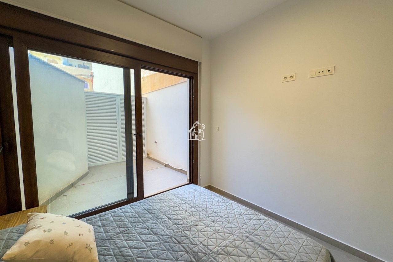 Apartment in La Mata, Spain, 55 m² - picture 10